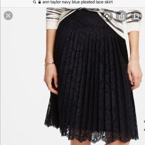 Ann Taylor navy blue skirt size 8
